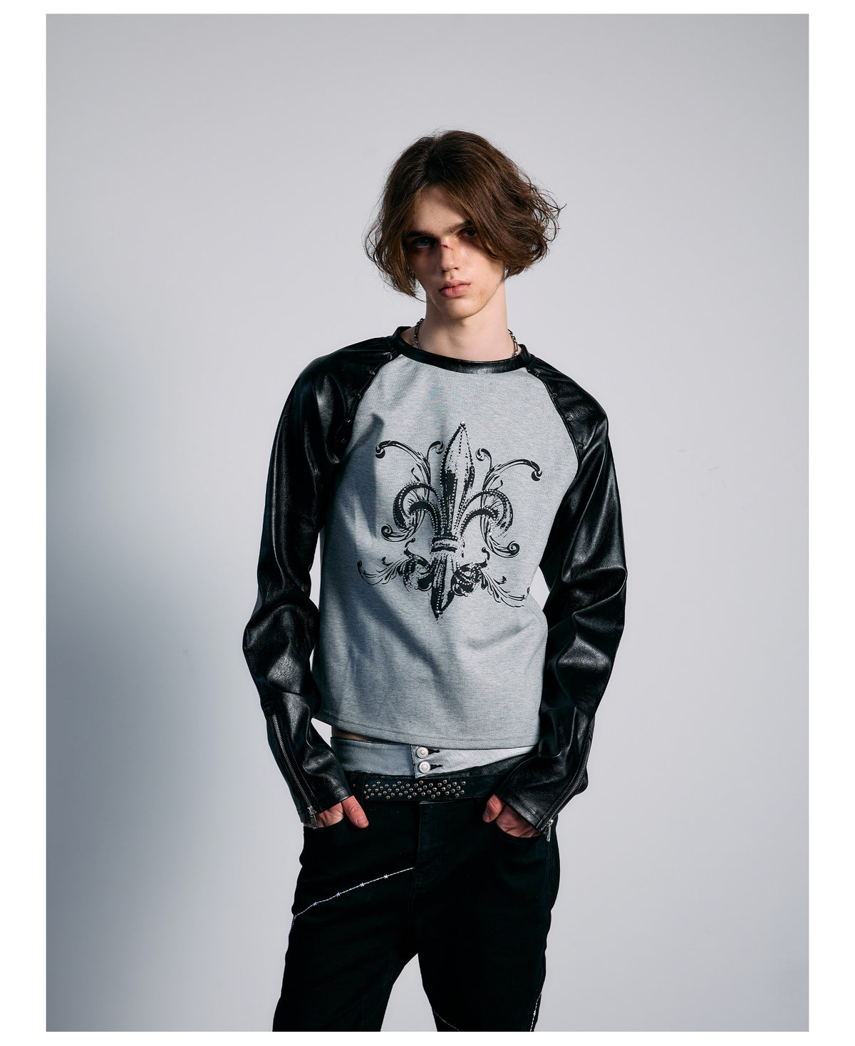 Rhinestone Graphic Contrast Raglan Long Sleeve Top