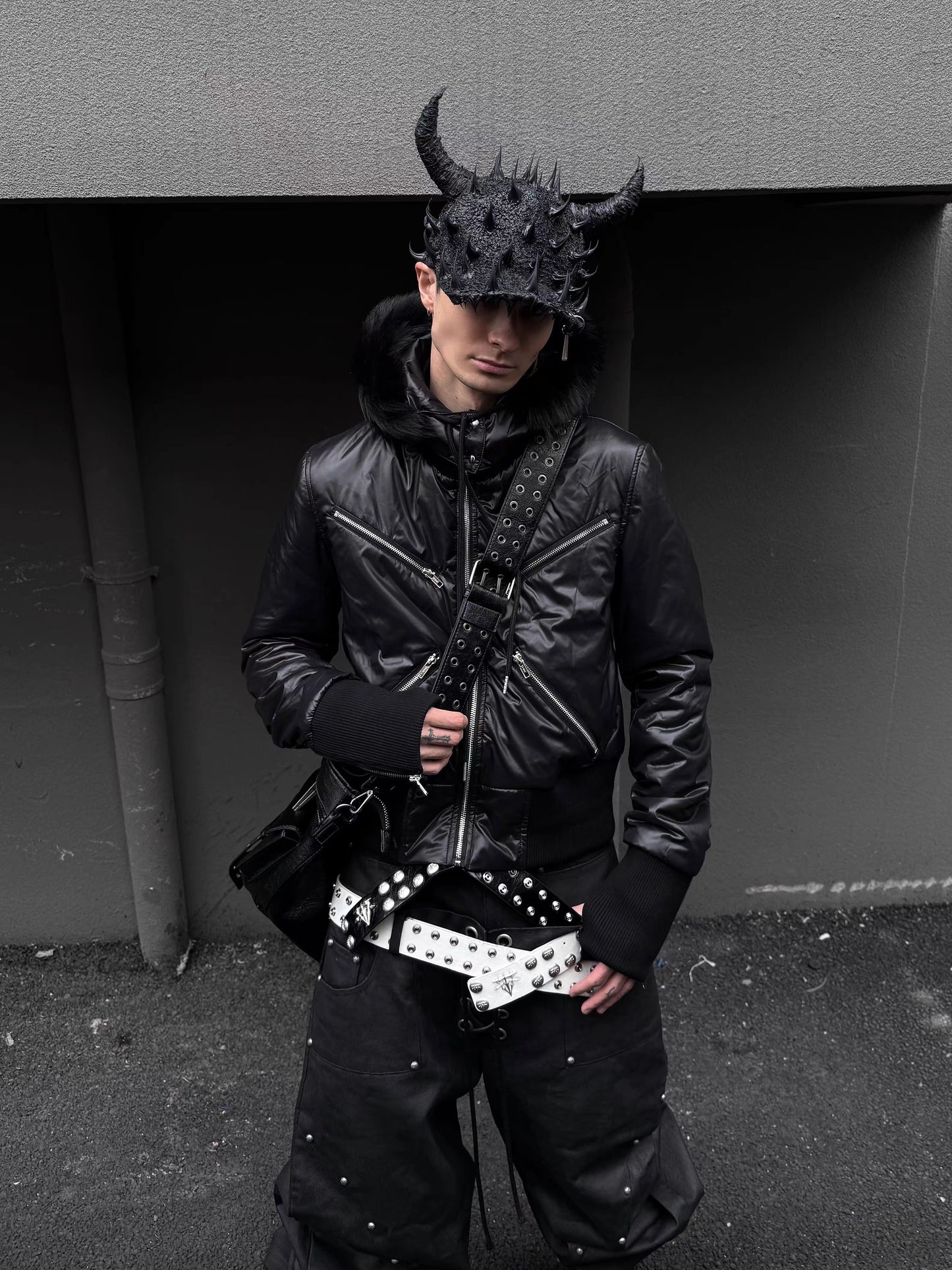 Detachable Fur Collar Cropped Bomber Jacket